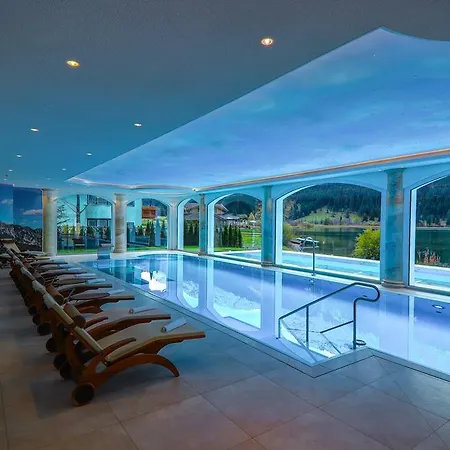 Via Salina - Am - Adults Only هالدينسي