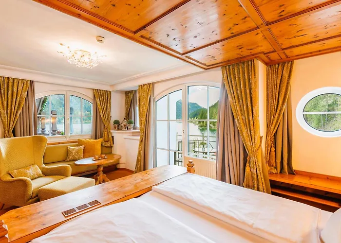 Via Salina - Am - Adults Only